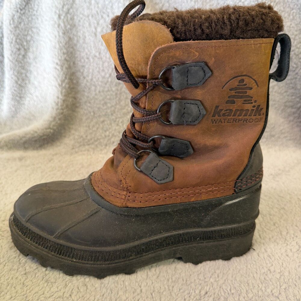 KAMIK Sherpa Lined Duck Boots Womens 6 Brown Winter Snow Waterproof Shoes
